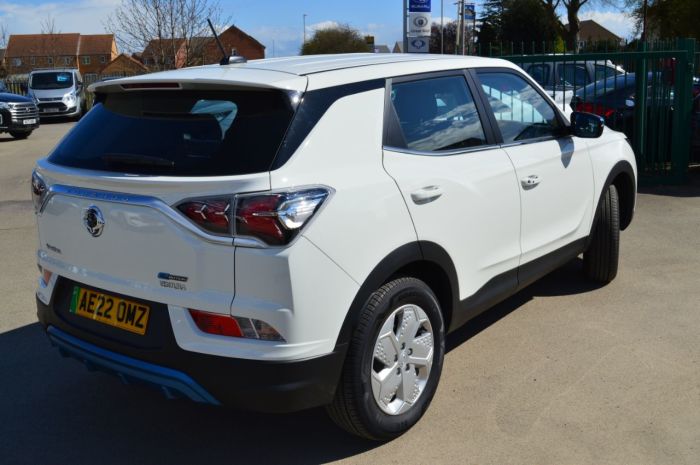 SsangYong Korando 0.1 Ventura BEV E-100 SUV Electric White