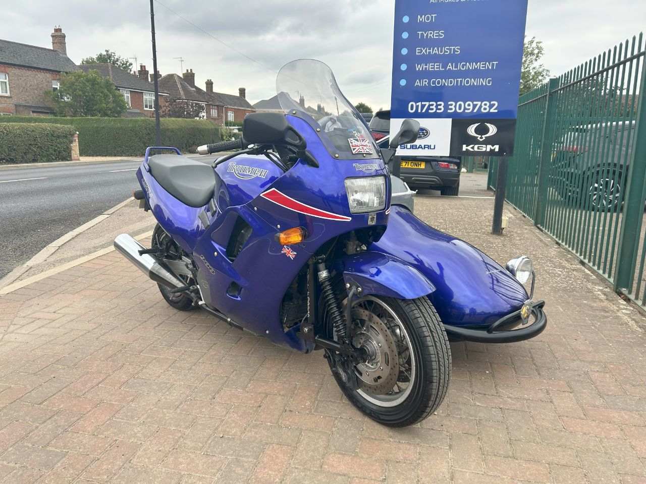 1995 Triumph 900 Trophy
