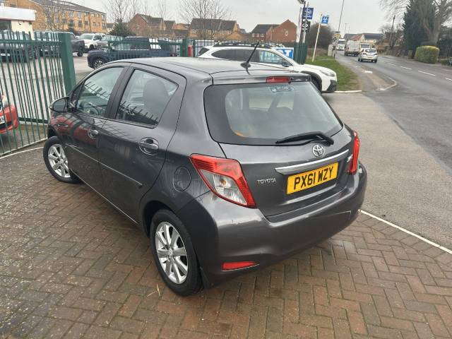 2011 Toyota Yaris 1.33 VVT-i TR 5dr