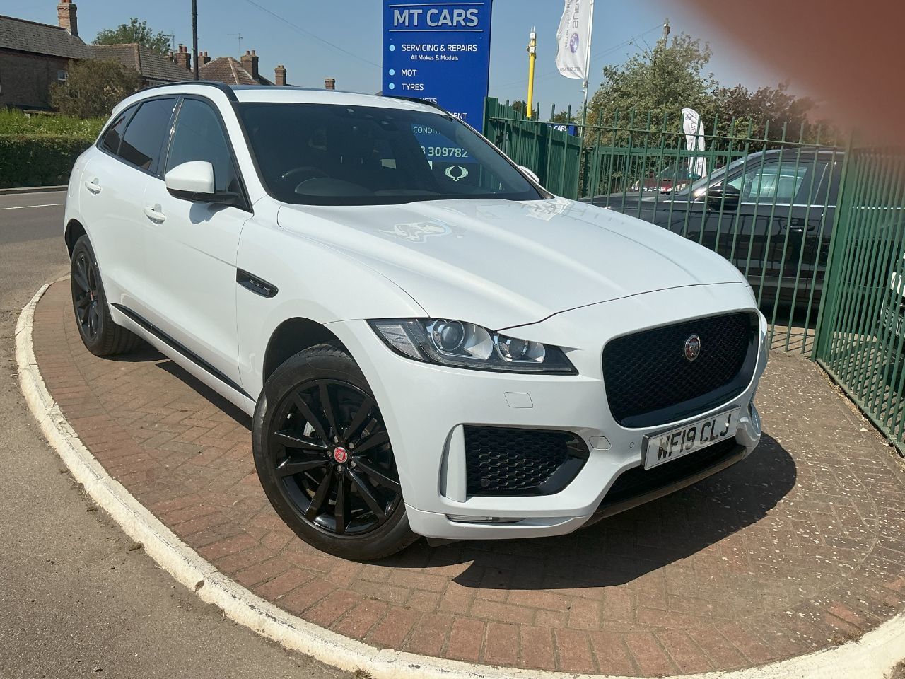 2019 Jaguar F-Pace