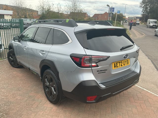 2022 Subaru Outback 2.5i Field 5dr Lineartronic