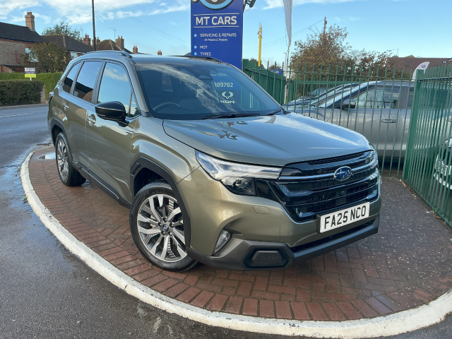 Subaru Forester 2.0i e-Boxer Touring 5dr Lineartronic Estate Petrol / Electric Hybrid Green
